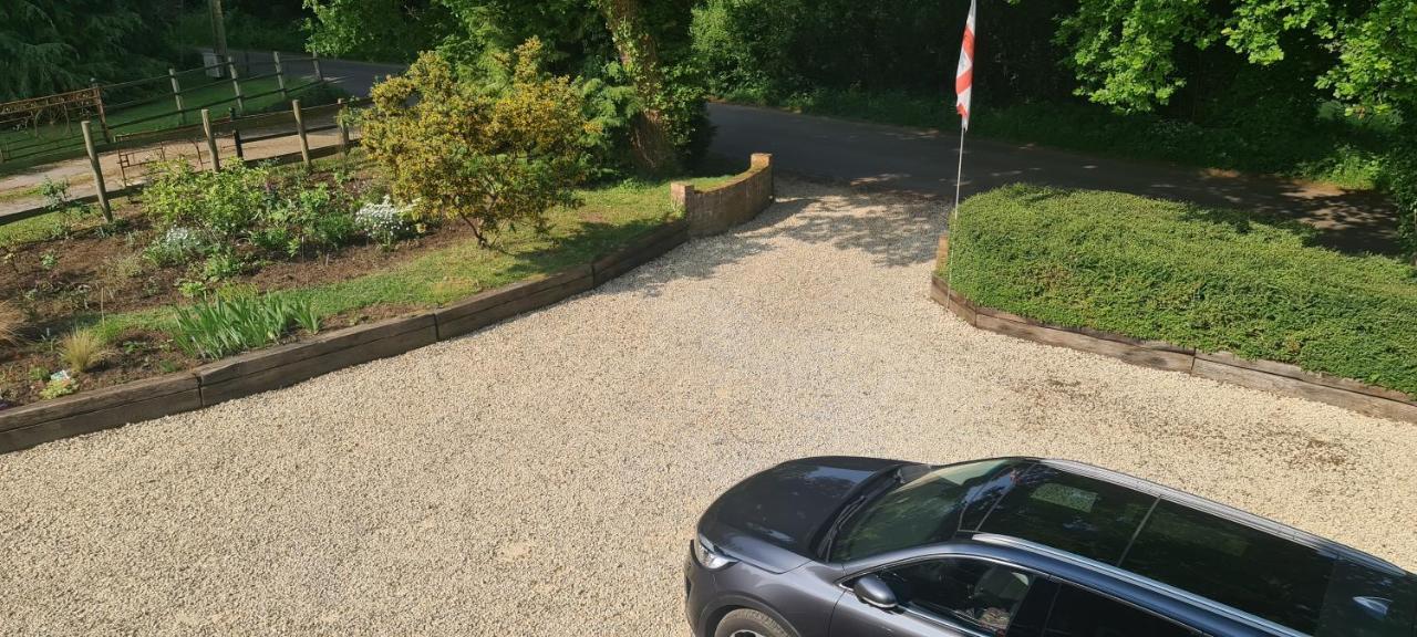Ha'Penny Acre Panzió Sherfield English Kültér fotó
